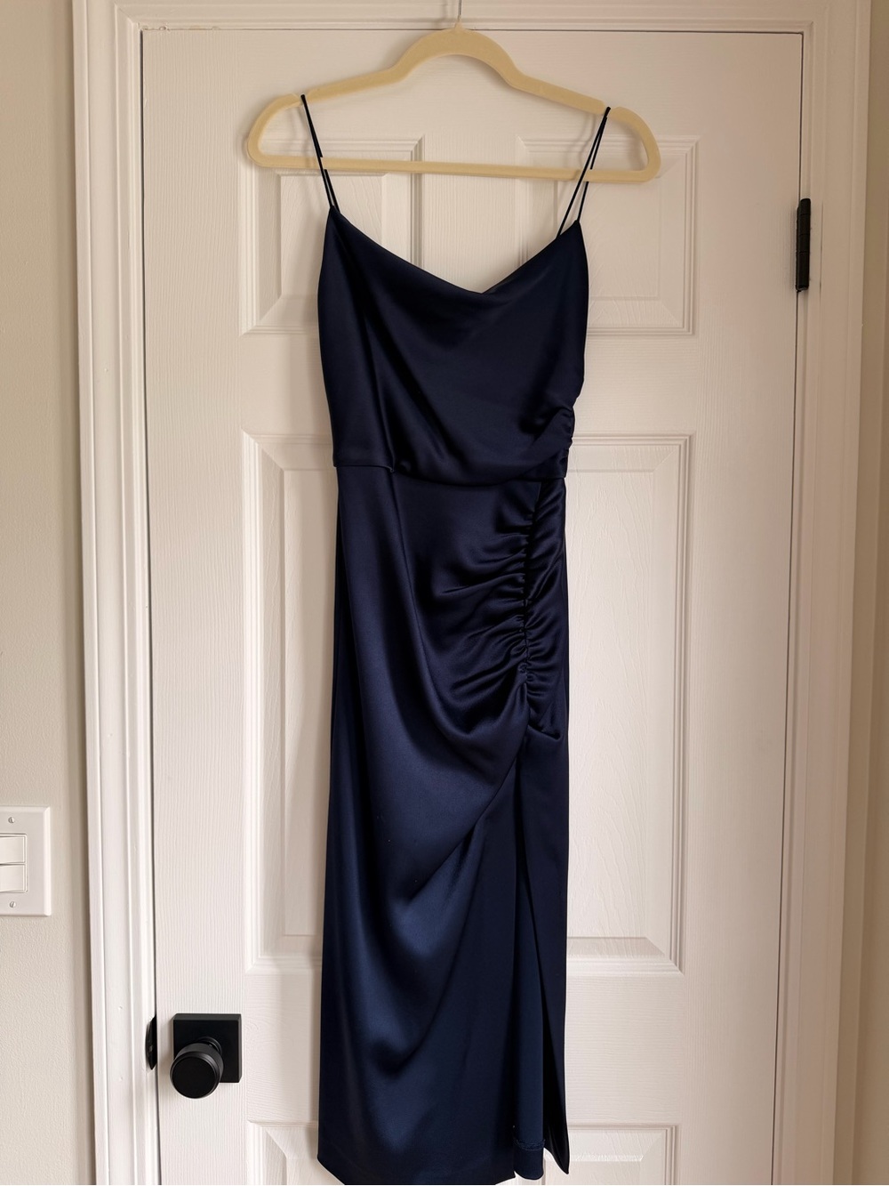 Alice + Olivia Navy Satin Cowl Neck Ruched Midi Dress Size 2
